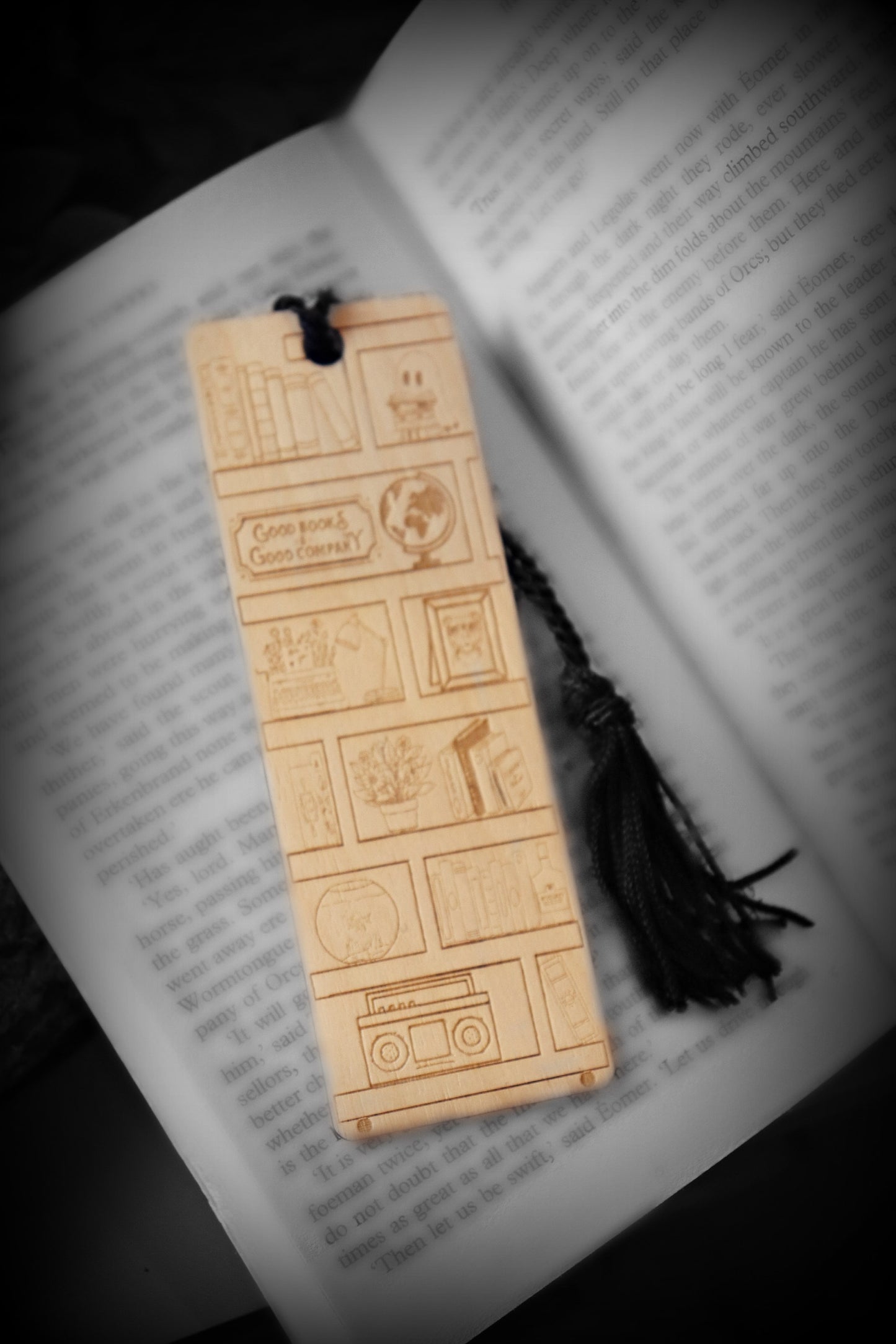 Bookshelf Design Wooden Bookmark