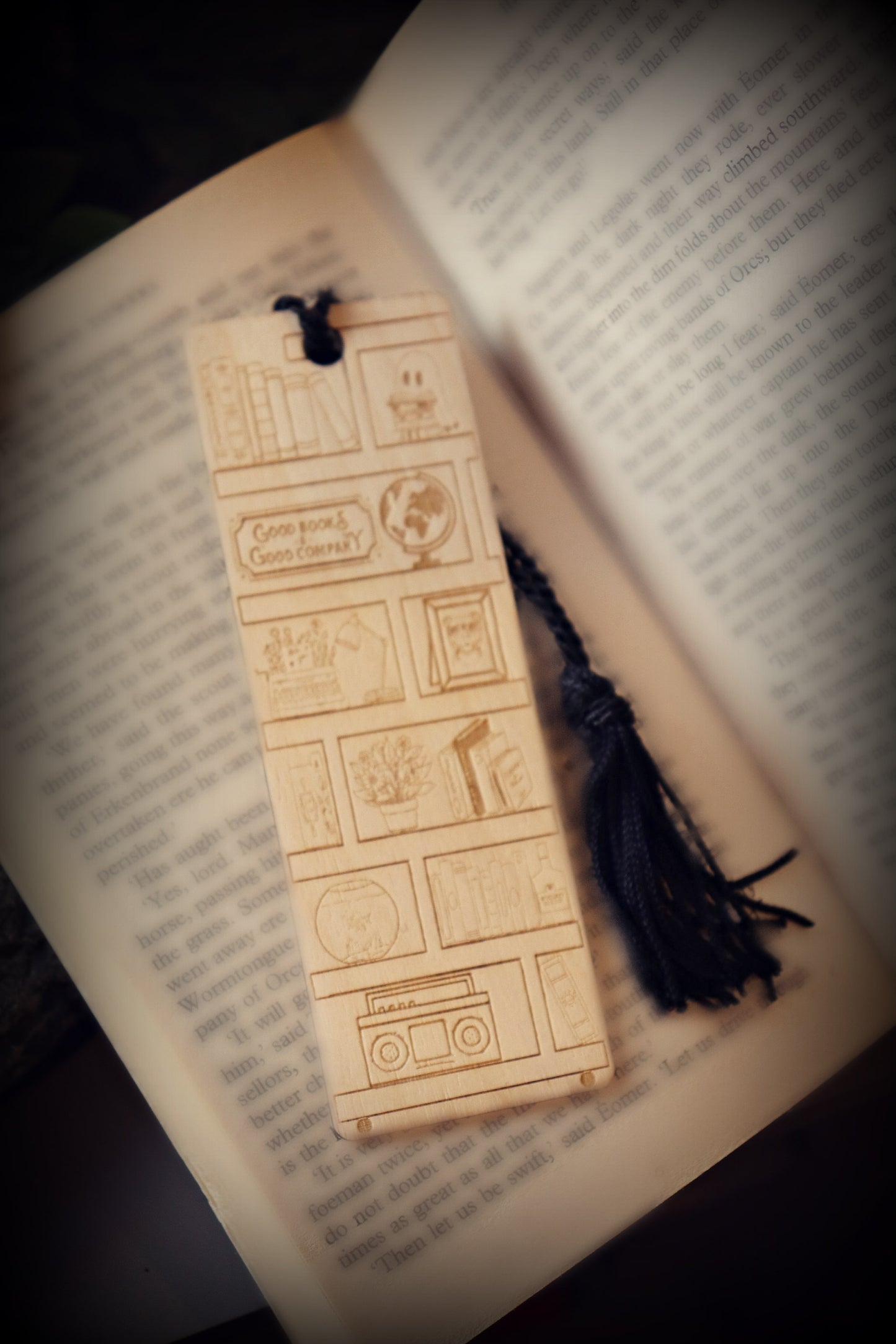 Bookshelf Design Wooden Bookmark