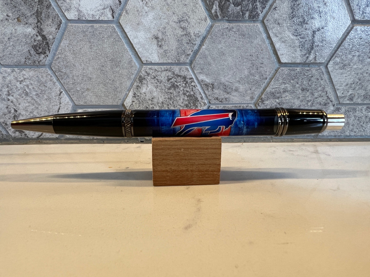 Design Your Own Personalized Clear Cast Pen