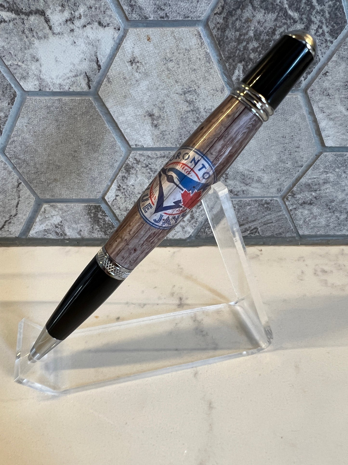Design Your Own Personalized Clear Cast Pen